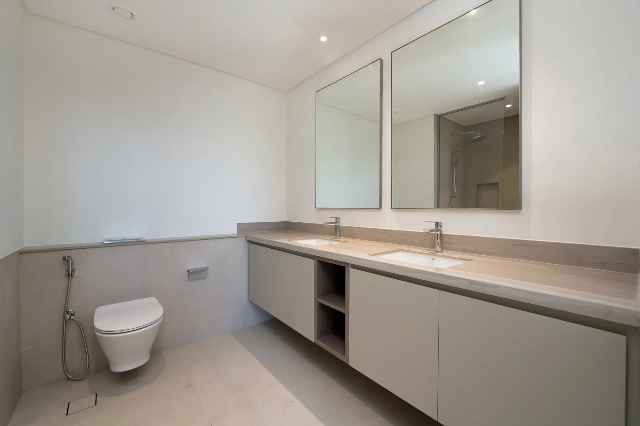 4-bedroom villa for rent at Mudon Al Ranim 4, Mudon - 15