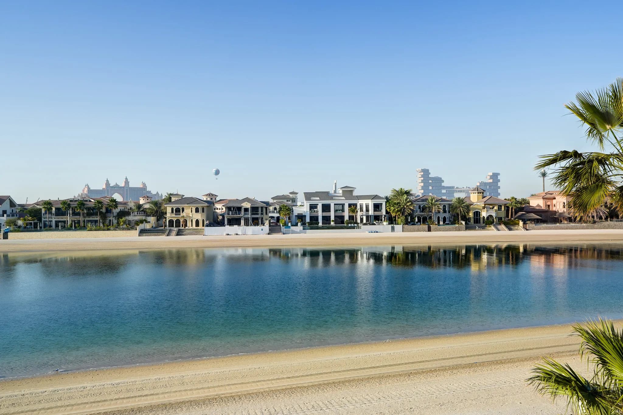 4-bedroom Garden Home for rent on Palm Jumeirah - 9