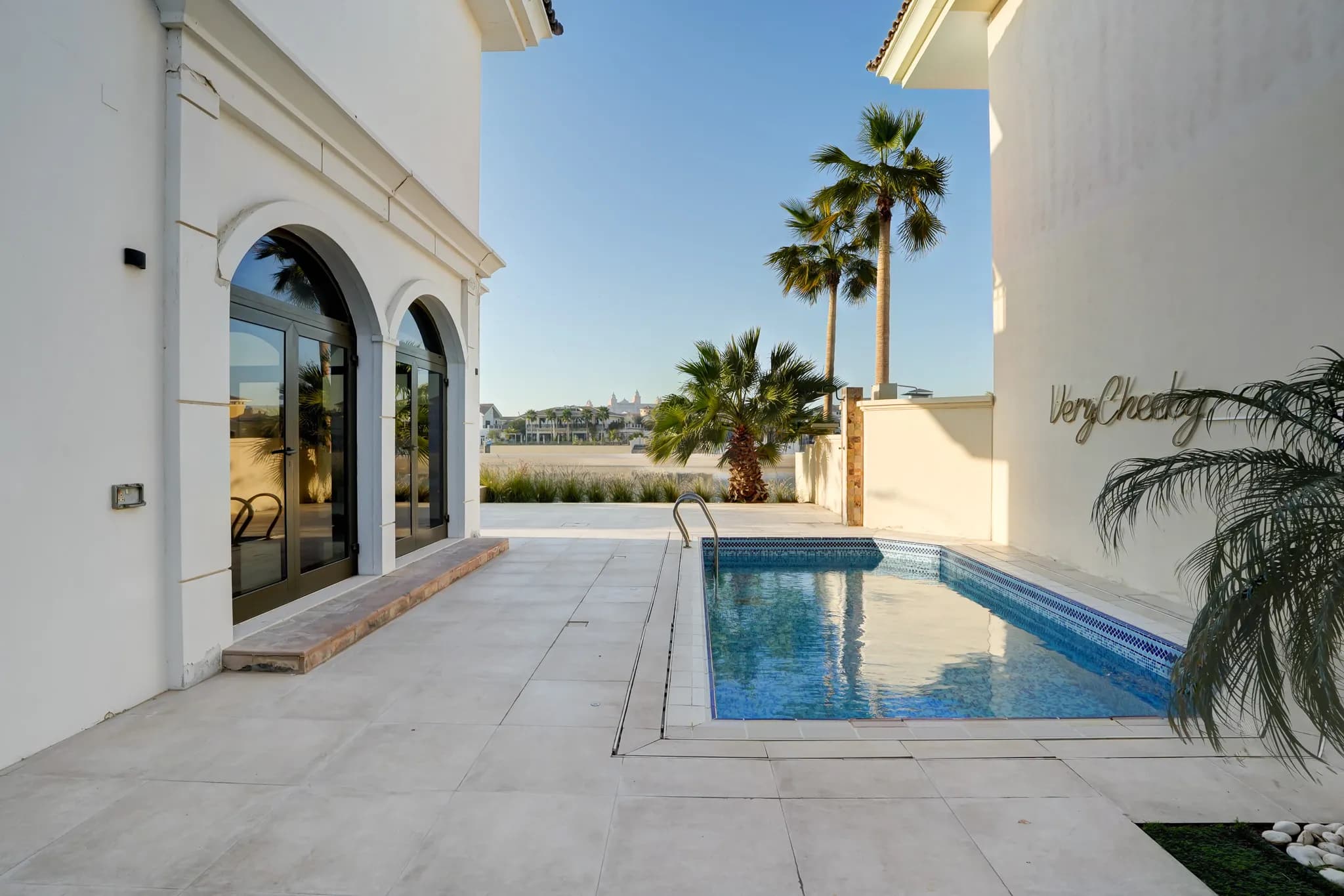 4-bedroom Garden Home for rent on Palm Jumeirah - 10