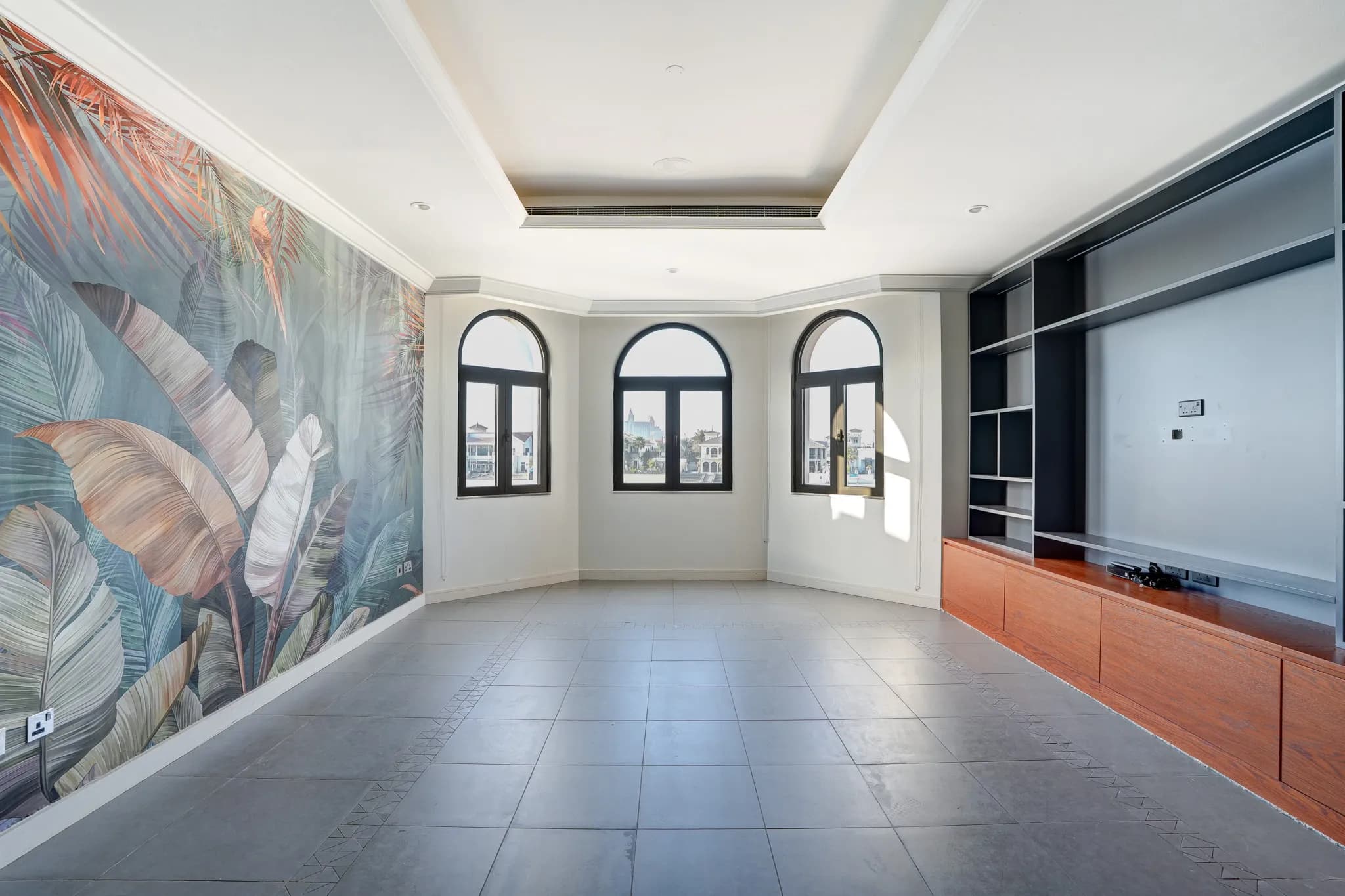 4-bedroom Garden Home for rent on Palm Jumeirah - 11