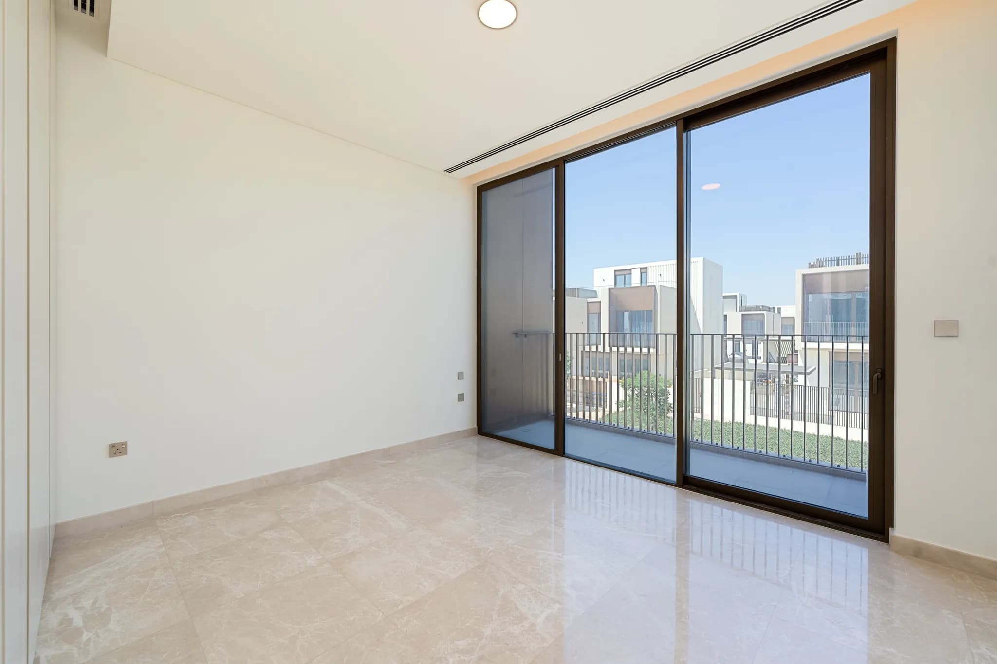 5-bedroom Elie Saab Villa at Palm Hills, Dubai Hills - 11