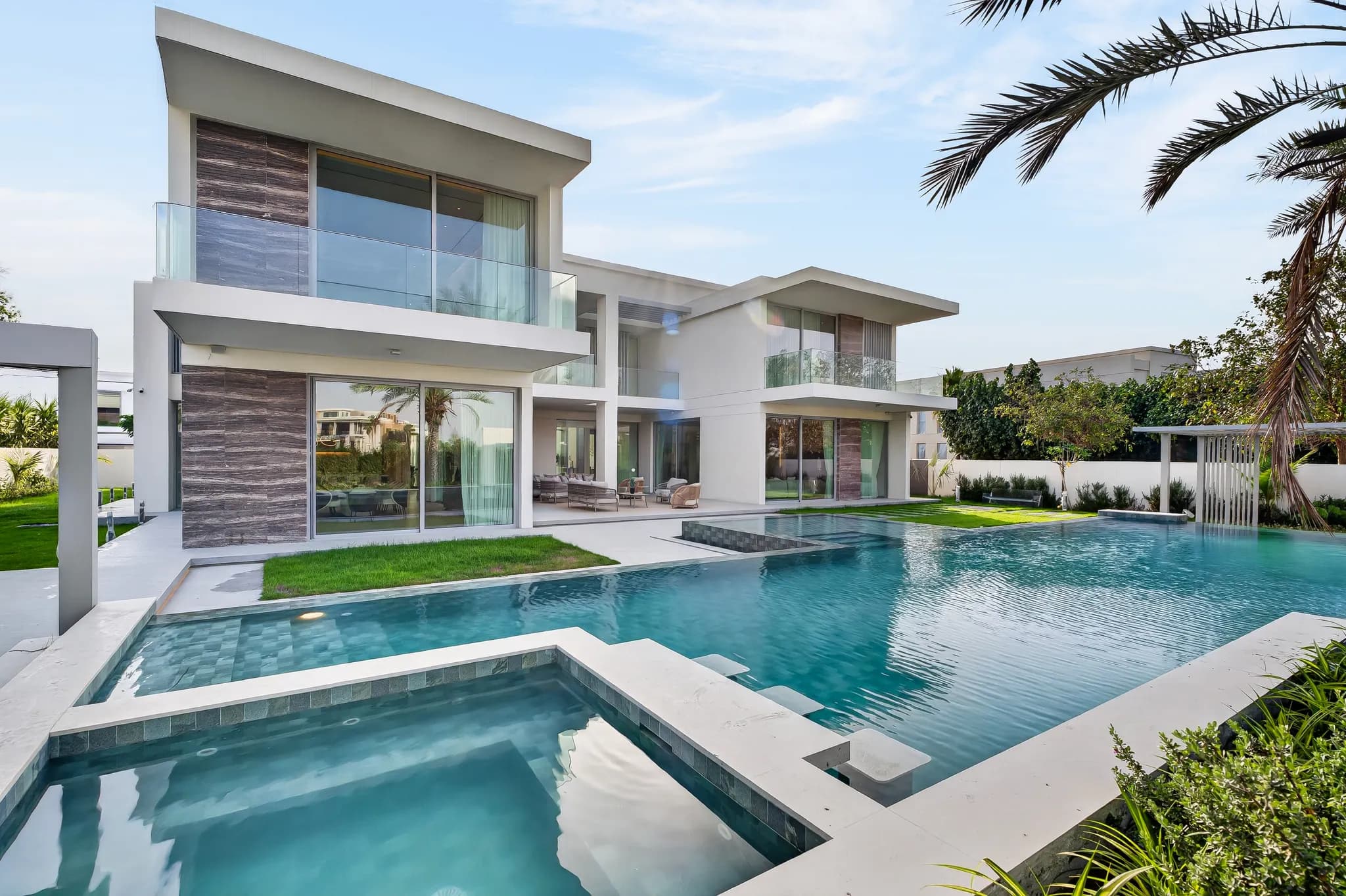 Exquisite Mediterranean-inspired villa in Fairways Vistas