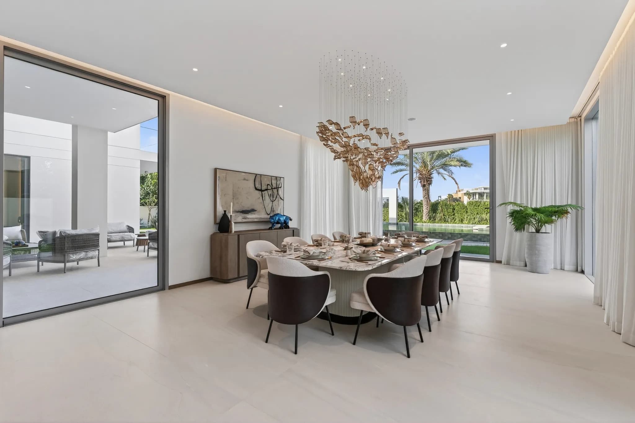Exquisite Mediterranean-inspired villa in Fairways Vistas - 9