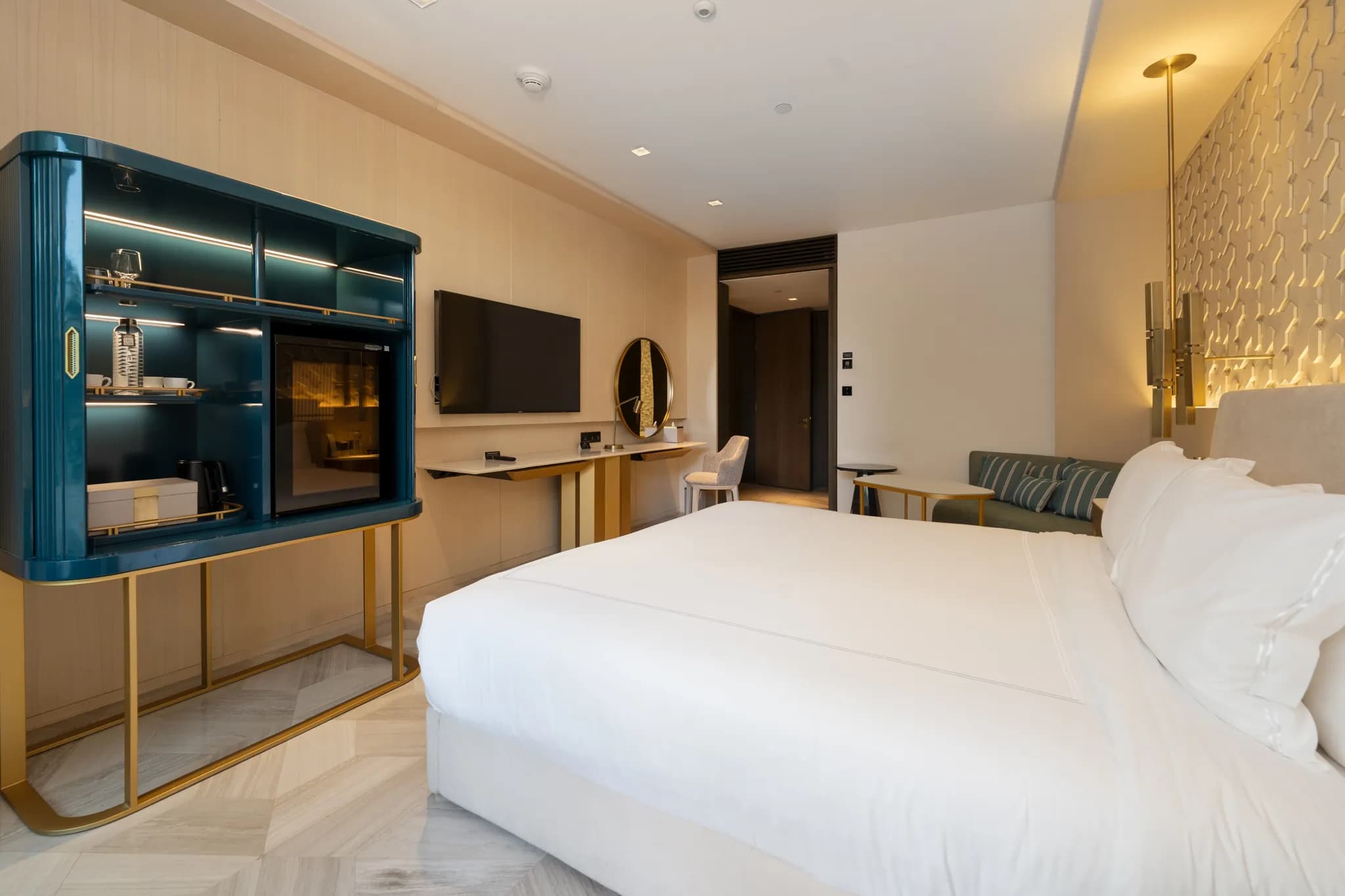 4-bed duplex for sale at FIVE Palm Jumeirah - 18