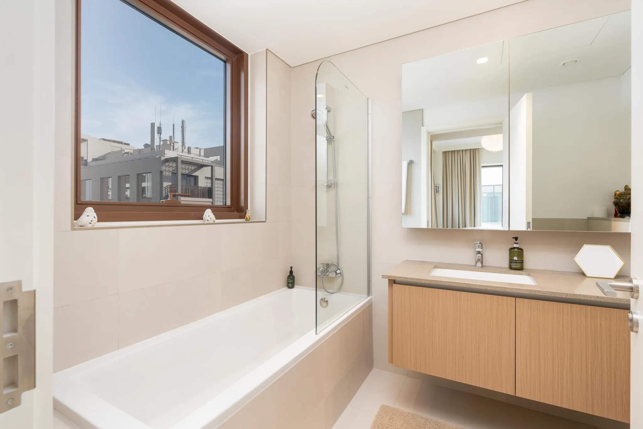 3-bed apartment in Creek Beach, Dubai Creek Harbour - 13
