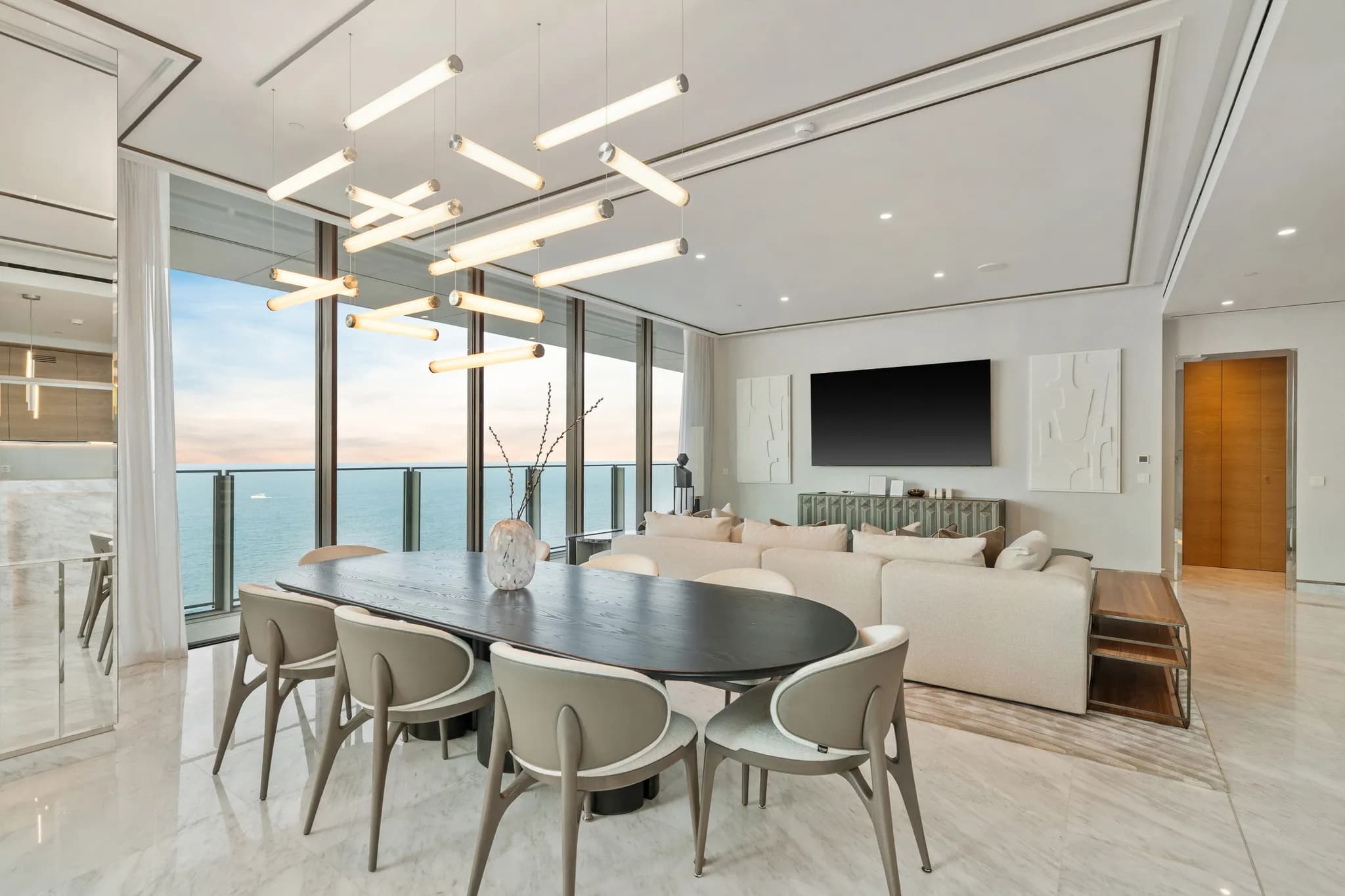 2-bedroom duplex for sale in Atlantis The Royal Residences - 13