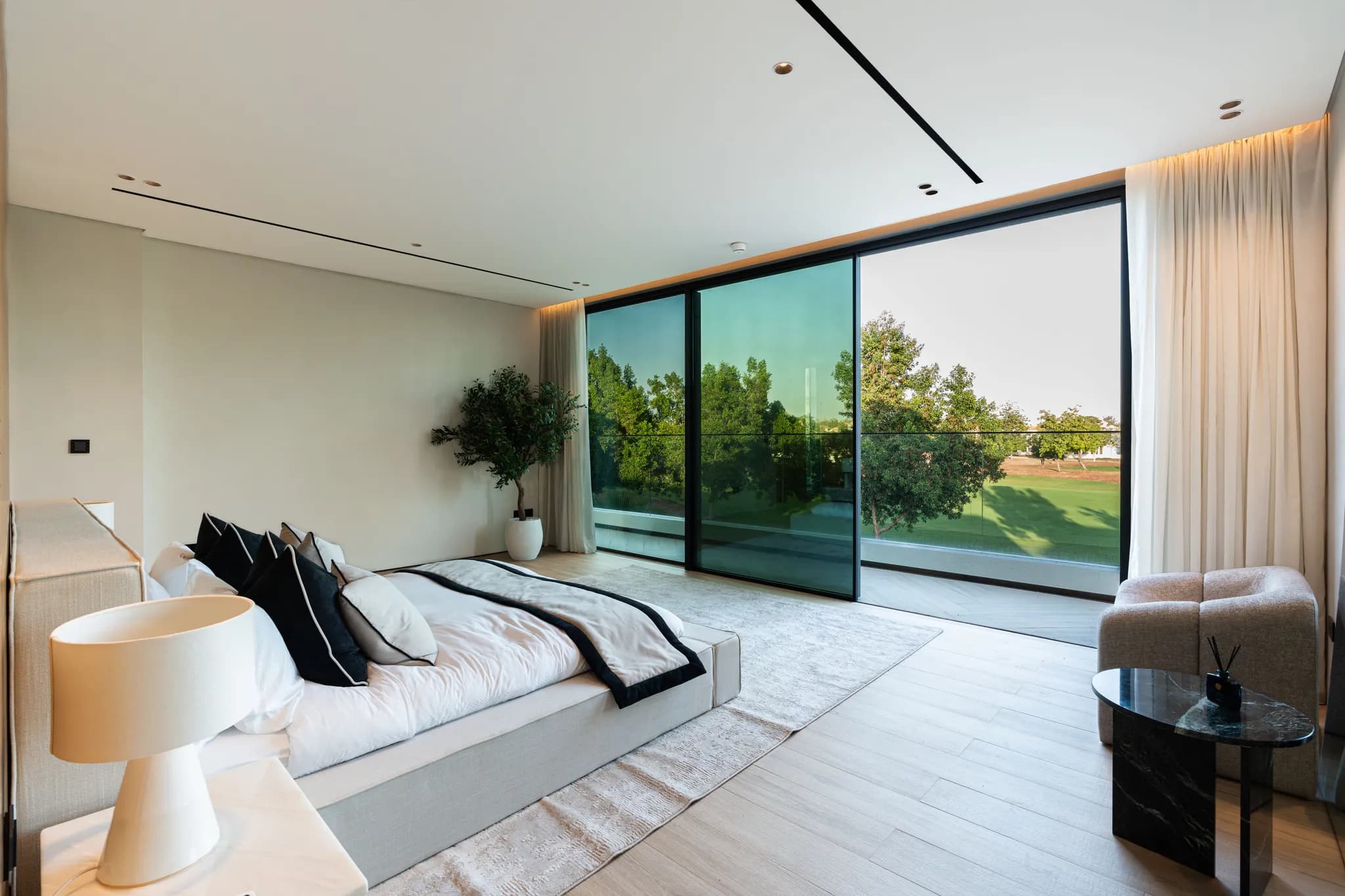 5-bed villa for sale in Wildflower Jumeirah Golf Estates - 15