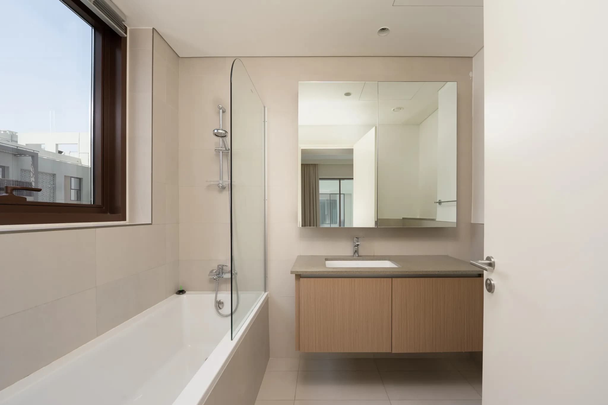3-bed apartment in Creek Beach, Dubai Creek Harbour - 19